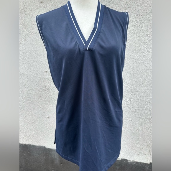 Lady Hagen Blue Sleeveless Relaxed Tank Top - Picture 1 of 8